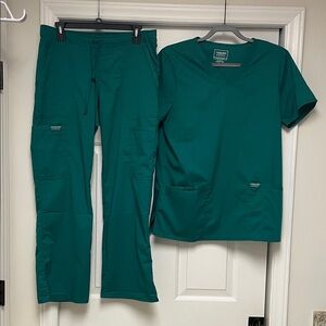 Cherokee Teal Green Scrub Top & Jogger Pants Set